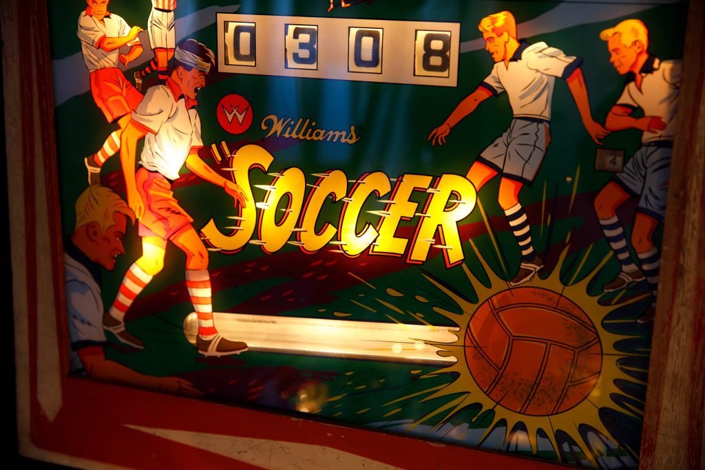 vintage pinball restoration